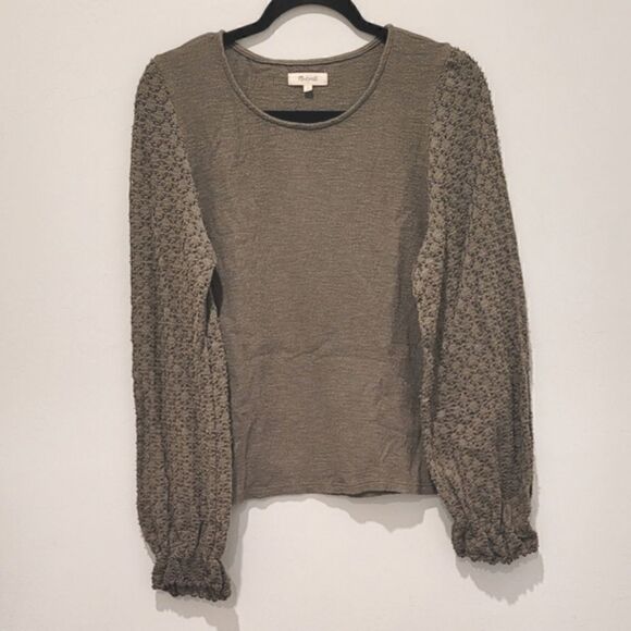 FINAL SALEš·MadewellāOliveāgreenālongāsleeveātopāsizeāM - Picture 2 of 16